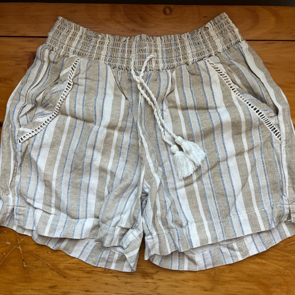 Flowy stripe shorts
